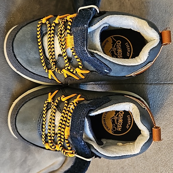 OshKosh B'gosh Kid's Boy's Cycla Everplay Blue Sneakers. EUC. Sz: 5T - Picture 5 of 10